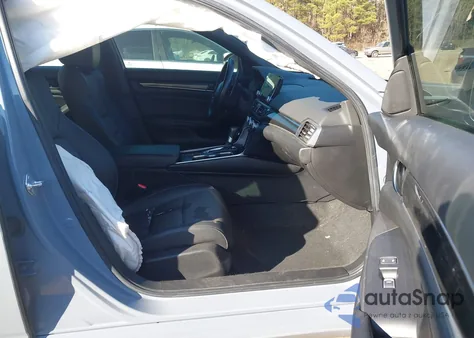 2021 Honda Accord Sport z USA, uszkodzony, nr VIN 1HGCV1F34MA047863